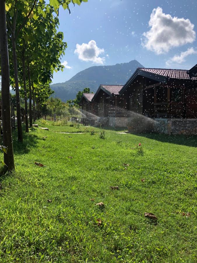 Orahovo Cottages Virpazar Exteriér fotografie