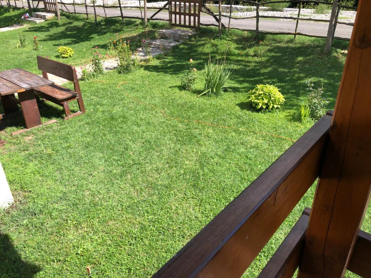 Orahovo Cottages Virpazar Exteriér fotografie